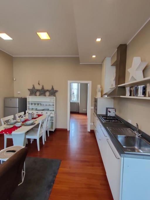 Residenza In Palazzo Storico Nel Cuore Di Bergamo Bagian luar foto